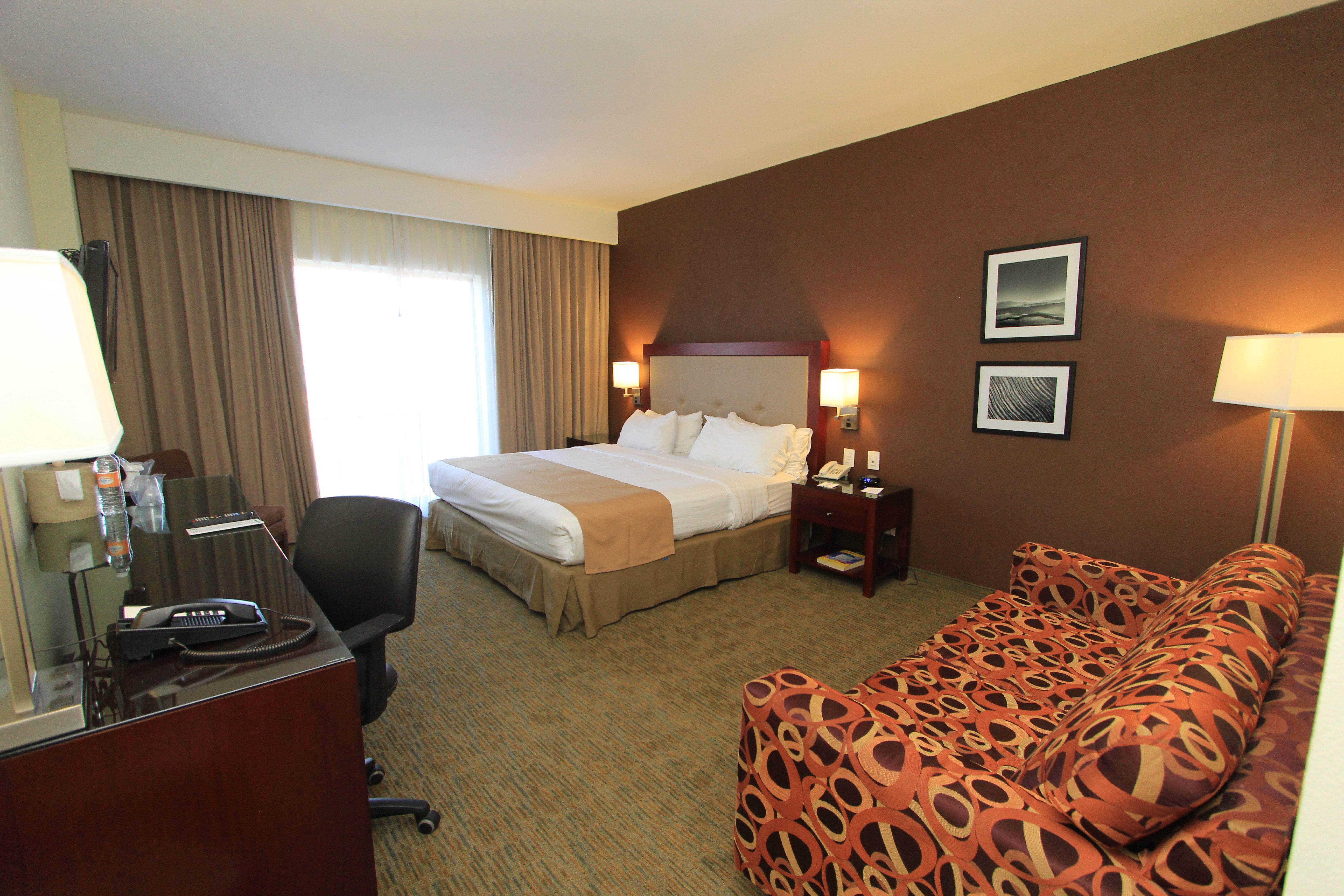 Holiday Inn Leon By Ihg Eksteriør billede