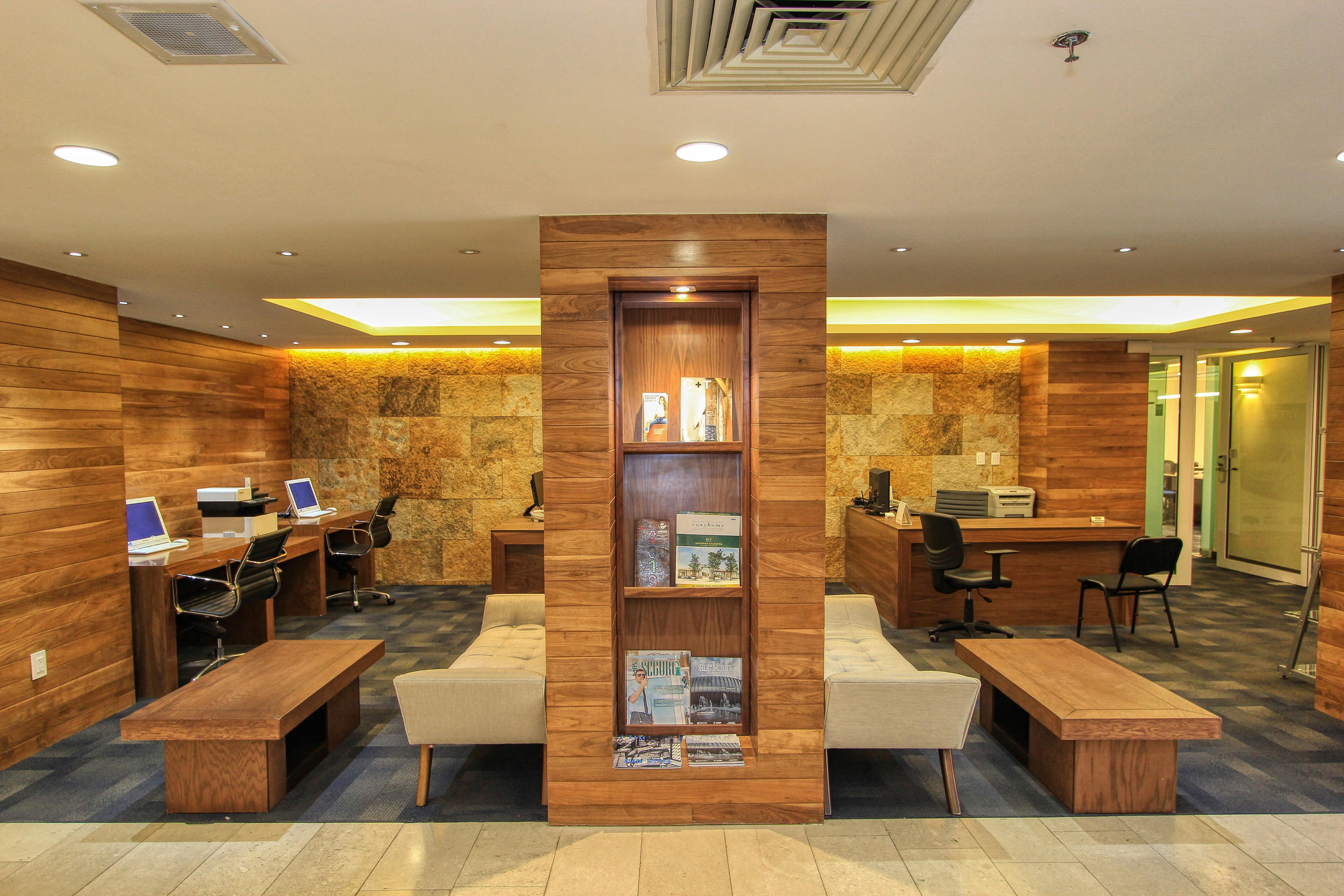 Holiday Inn Leon By Ihg Eksteriør billede