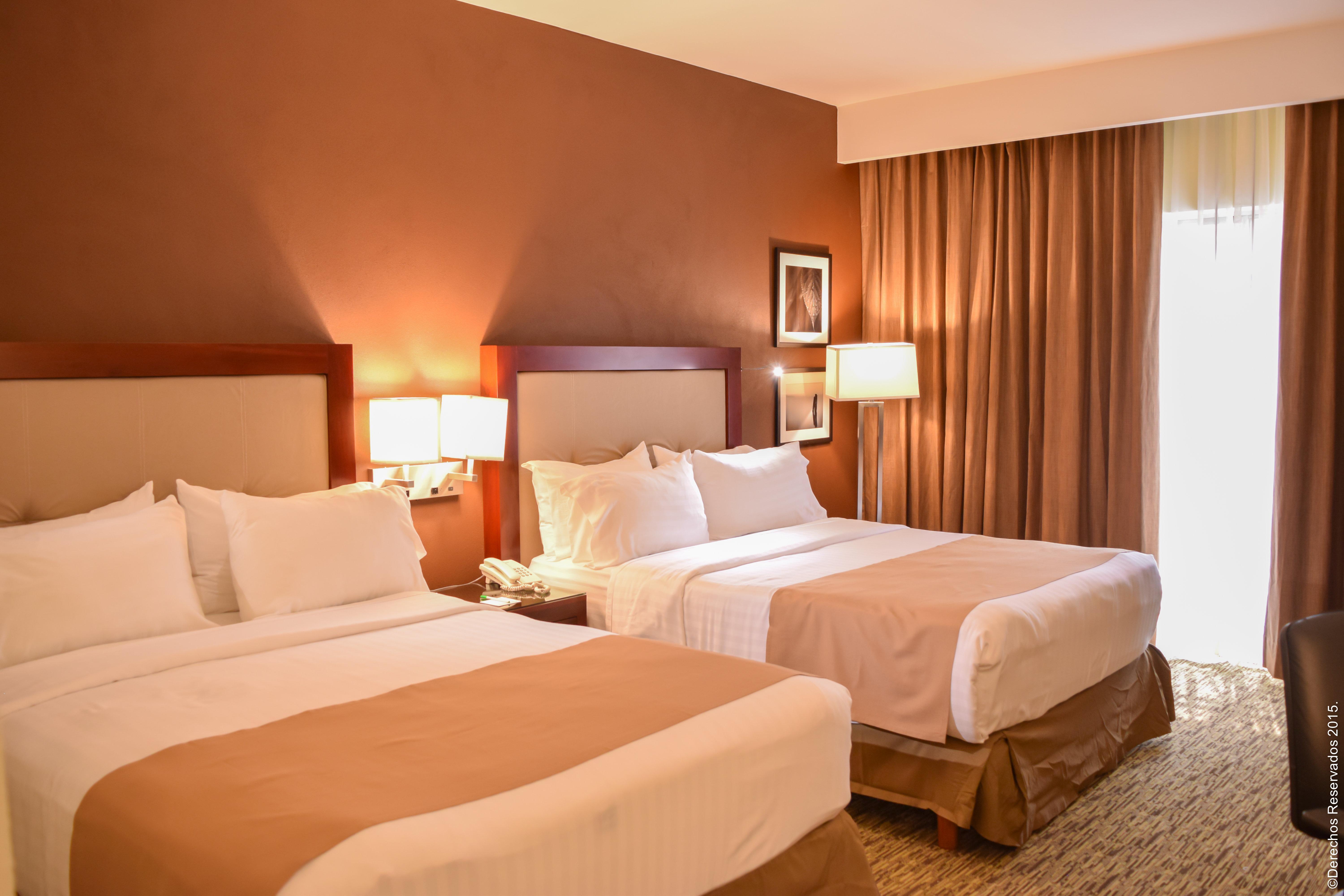 Holiday Inn Leon By Ihg Eksteriør billede